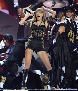 Taylor Swift In concert Brit Awards